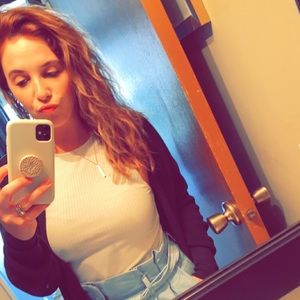 Meet your Posher, Stefanie